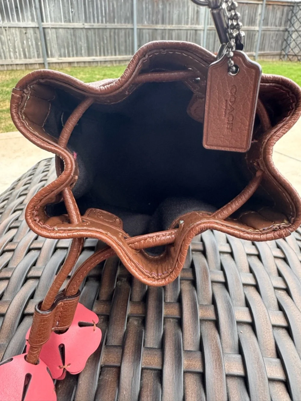 Coach Pebbled Leather Drawstring Bucket Bag Tea Rose petal wristlet pouch bag - Picture 5 of 10